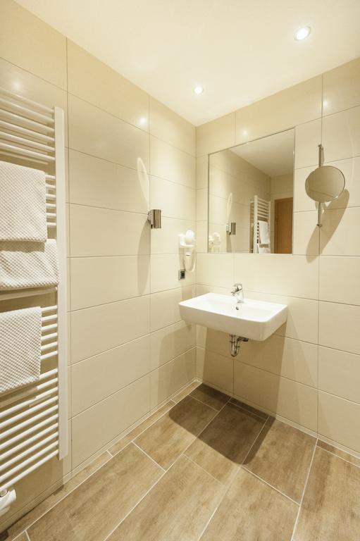 Hotel Hilker Берзенбрюк Экстерьер фото